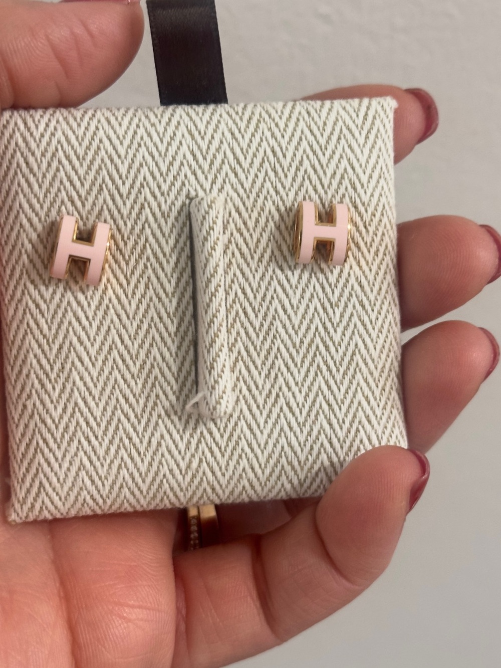 Authentic HERMES Mini Pop H Earring Rose Dragee Pink Rose Gold Hardware RGHW - Picture 3 of 8